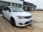 2020 Chrysler Pacifica Touring L FWD