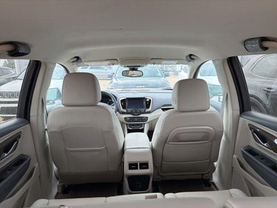 2023 GMC Terrain AWD 4dr Denali