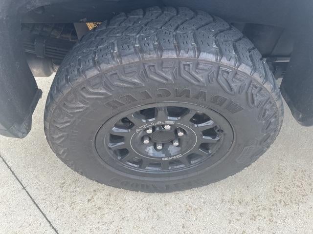 2023 GMC Sierra 1500 Crew Cab Short Box 4-Wheel Drive AT4X