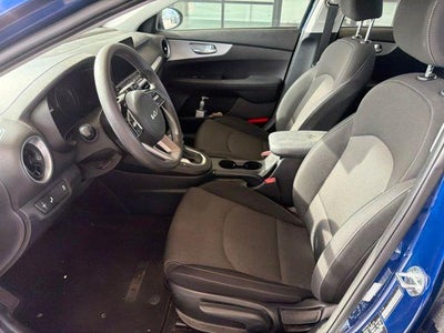 2023 Kia Forte LXS IVT