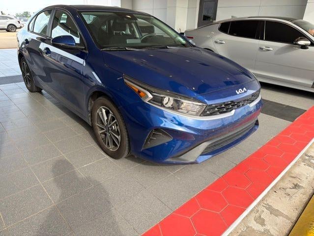 2023 Kia Forte LXS IVT