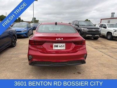 2024 Kia Forte LXS IVT