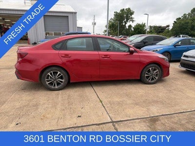 2024 Kia Forte LXS IVT