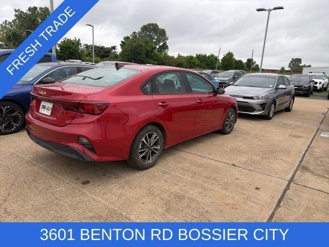 2024 Kia Forte LXS IVT