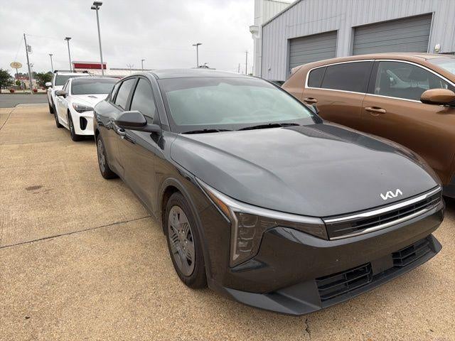 2025 Kia K4 LX FWD