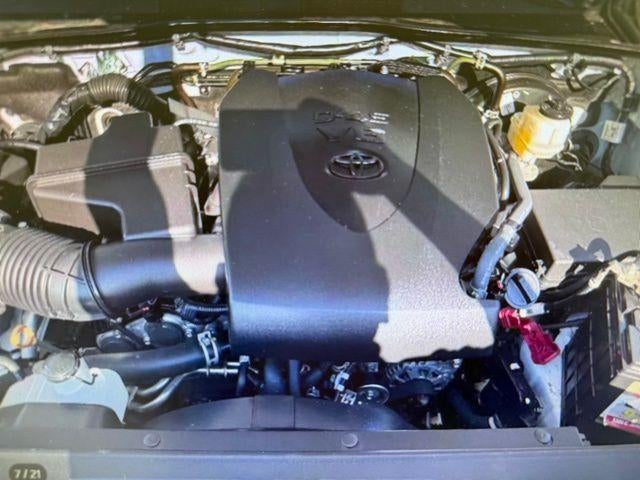 2023 Toyota Tacoma 4WD 4WD SR5 Double Cab 6' Bed V6 AT (Natl)