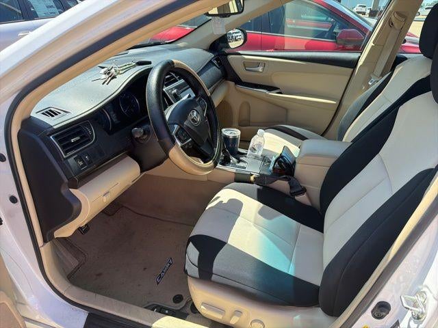 2015 Toyota Camry 4dr Sdn I4 Auto XLE (SE)