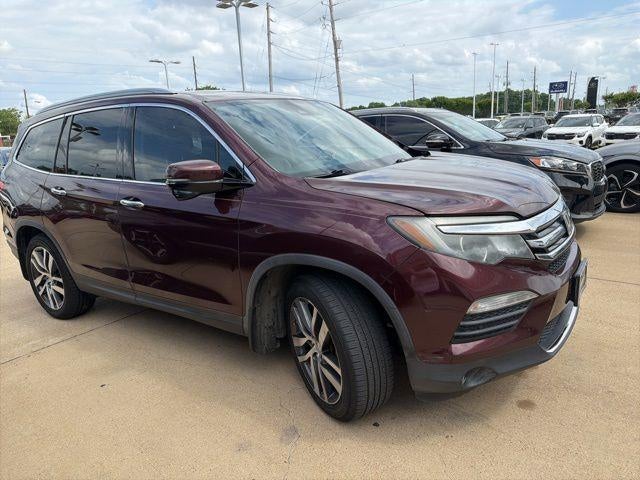2016 Honda Pilot 2WD Touring with DVD Rear Entertainment System and Navigation
