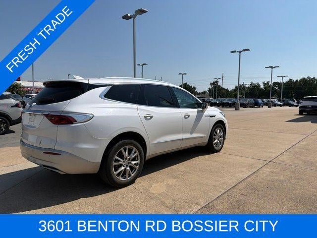2023 Buick Enclave Essence FWD