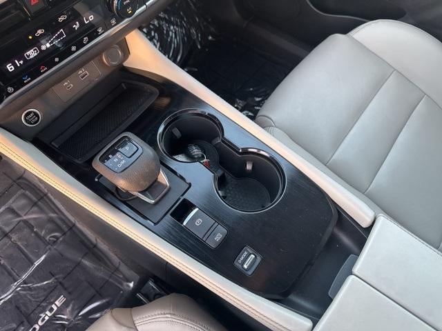 2022 Nissan Rogue FWD SL