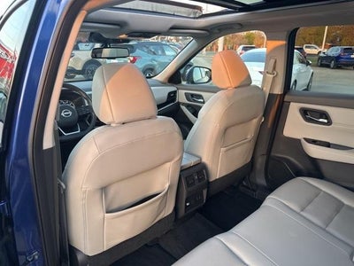 2022 Nissan Rogue FWD SL