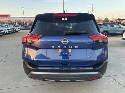 2022 Nissan Rogue FWD SL