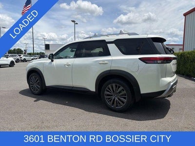 2022 Nissan Pathfinder SL 2WD