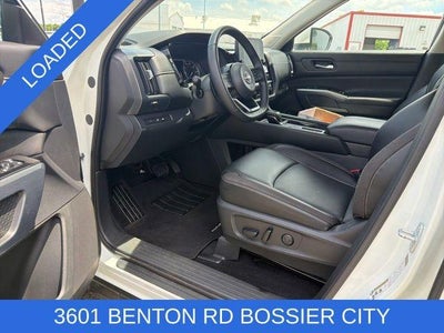 2022 Nissan Pathfinder SL 2WD