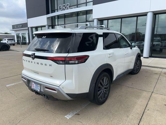 2022 Nissan Pathfinder SL 2WD