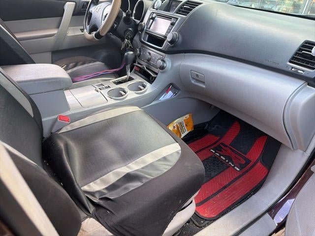 2013 Toyota Highlander FWD 4dr I4 (Natl)