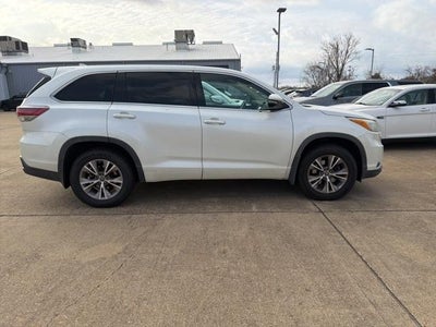2016 Toyota Highlander FWD 4dr V6 LE Plus (SE)