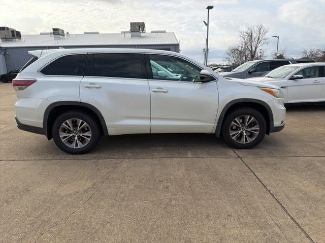 2016 Toyota Highlander FWD 4dr V6 LE Plus (SE)