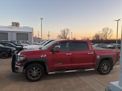 2014 Toyota Tundra 2WD Truck 2WD CrewMax Short Bed 4.6L SR5 (Natl)