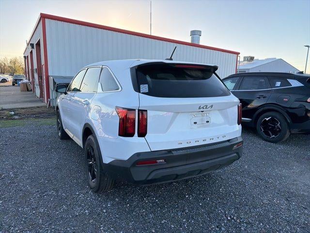 2022 Kia Sorento LX FWD