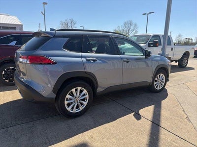 2024 Toyota Corolla Cross LE 2WD (Natl)