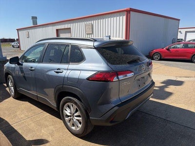 2024 Toyota Corolla Cross LE 2WD (Natl)