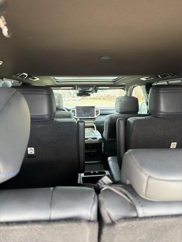 2023 Toyota Sequoia SR5 4WD (SE)