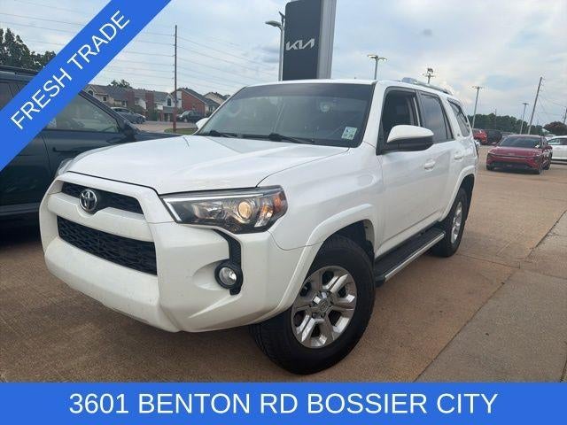 2015 Toyota 4Runner RWD 4dr V6 SR5 (Natl)