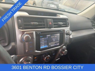 2015 Toyota 4Runner RWD 4dr V6 SR5 (Natl)
