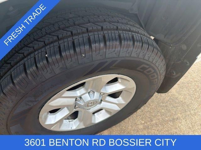 2015 Toyota 4Runner RWD 4dr V6 SR5 (Natl)