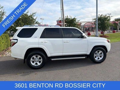 2015 Toyota 4Runner RWD 4dr V6 SR5 (Natl)