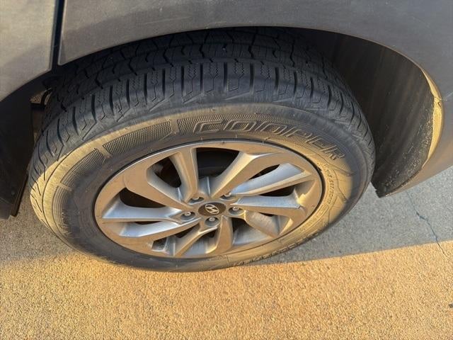 2016 Hyundai TUCSON FWD 4dr SE