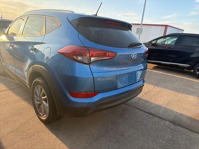2016 Hyundai TUCSON FWD 4dr SE