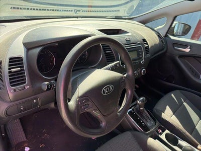 2017 Kia Forte5 LX Auto