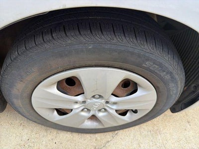 2017 Kia Forte5 LX Auto