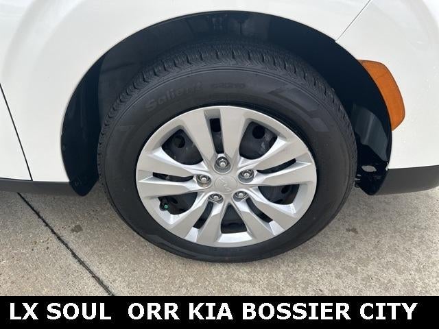 2023 Kia Soul LX IVT