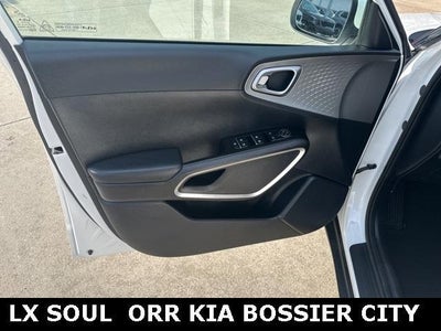 2023 Kia Soul LX IVT