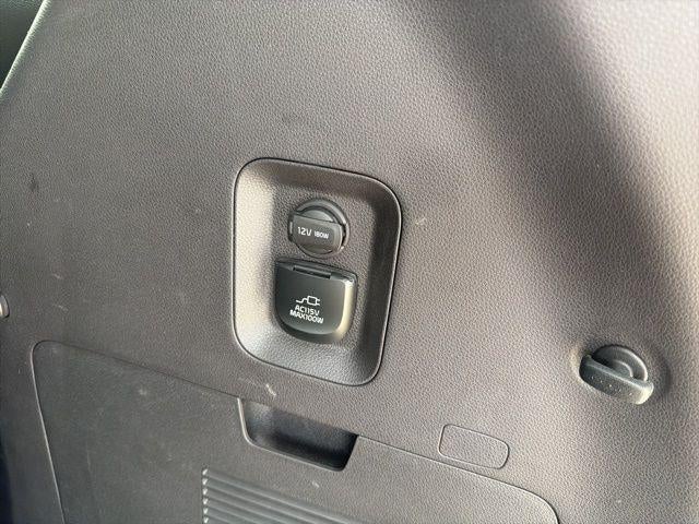 2022 Kia Carnival SX FWD