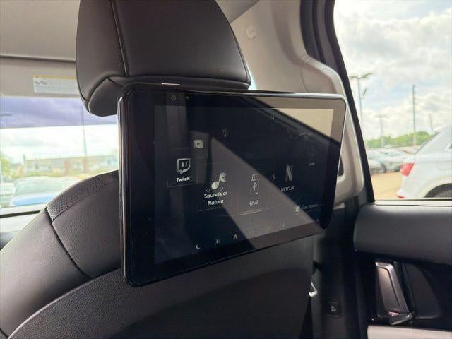 2022 Kia Carnival SX FWD