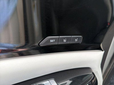 2022 Kia Carnival SX FWD