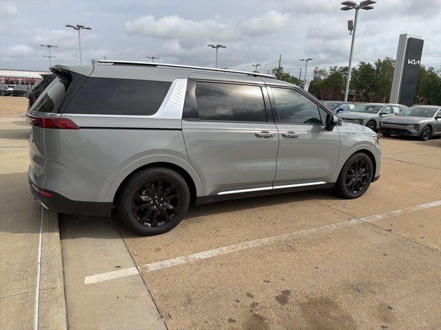 2022 Kia Carnival SX FWD
