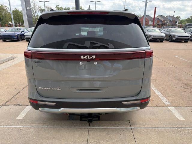 2022 Kia Carnival SX FWD
