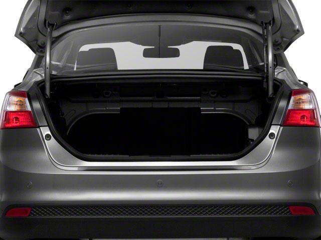 2013 Ford Focus 4dr Sdn SE