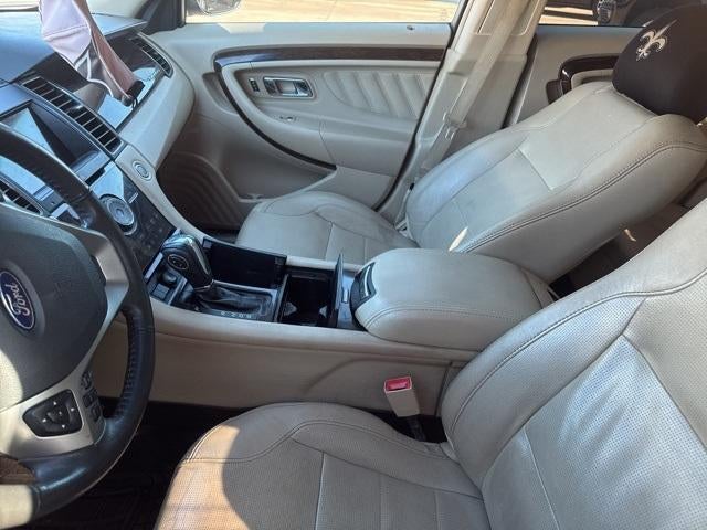 2017 Ford Taurus Limited FWD