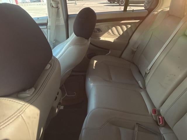 2017 Ford Taurus Limited FWD