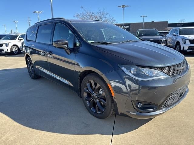 2020 Chrysler Pacifica Touring L Plus FWD