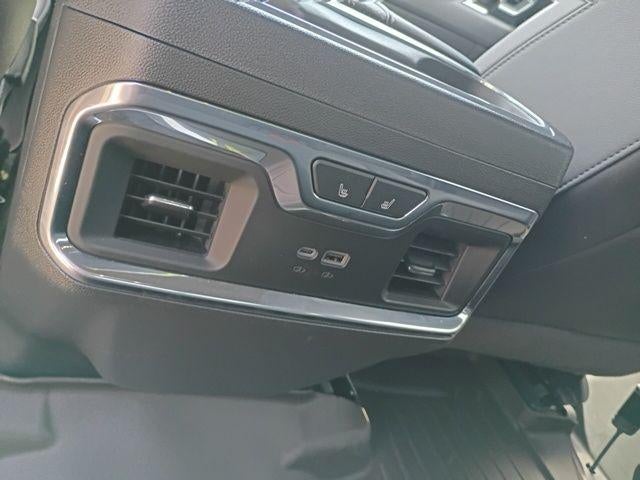 2024 Chevrolet Silverado 1500 Crew Cab Short Box 4-Wheel Drive High Country