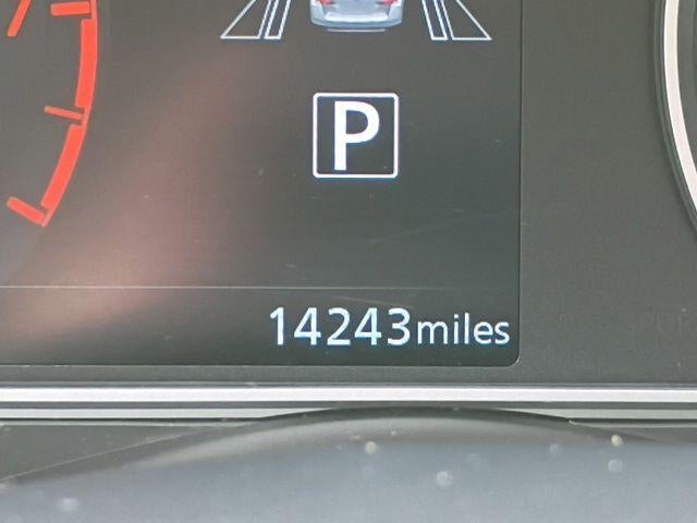 2025 Nissan Versa SV CVT