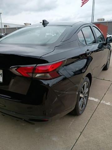 2025 Nissan Versa SV CVT