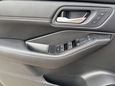 2024 Nissan Rogue FWD SL